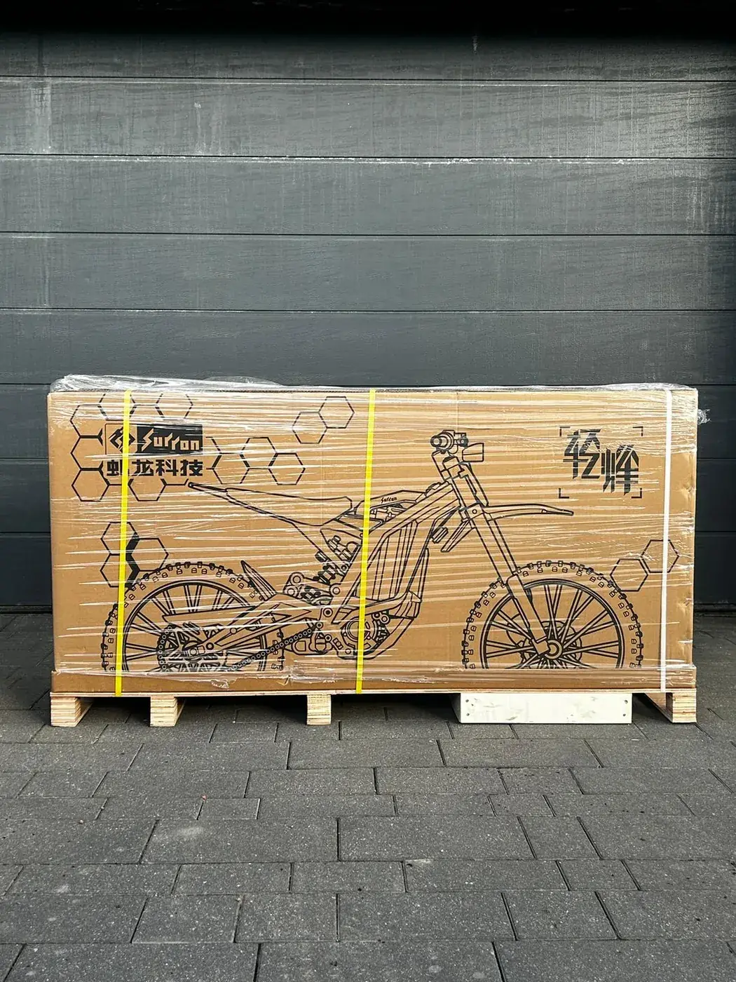 SURRON LBX Light B in shipping crate view 2